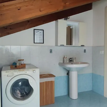 Apartment La Mansarda Sotto Il Castello Magliano Alfieri